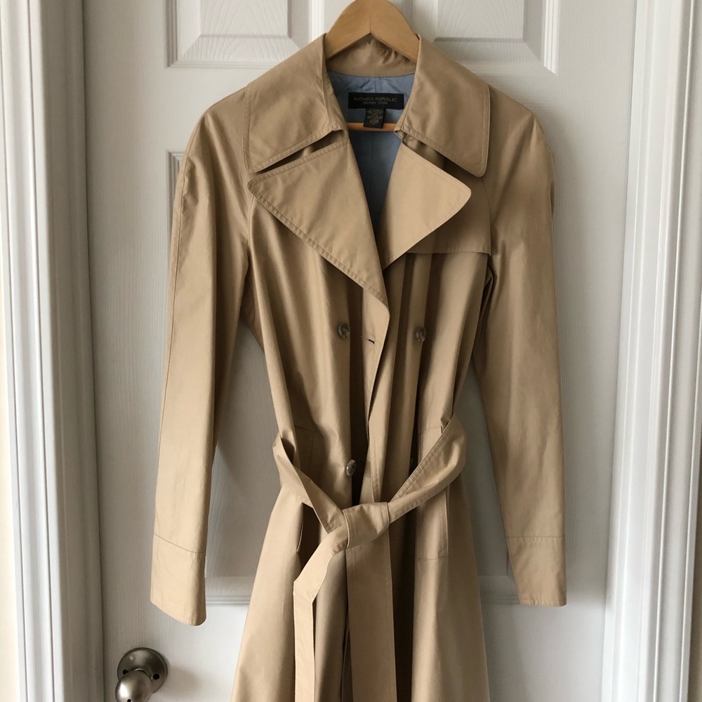 Women Banana Republic Classic Trench Coat Beige